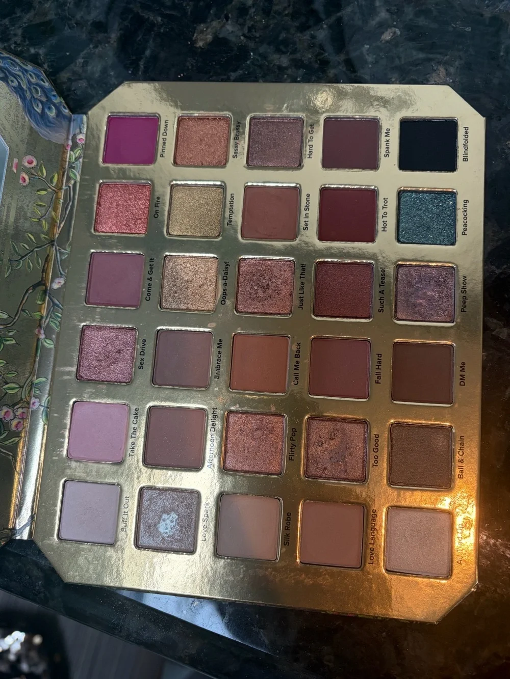 Too faced Natural lust eyeshadow palette